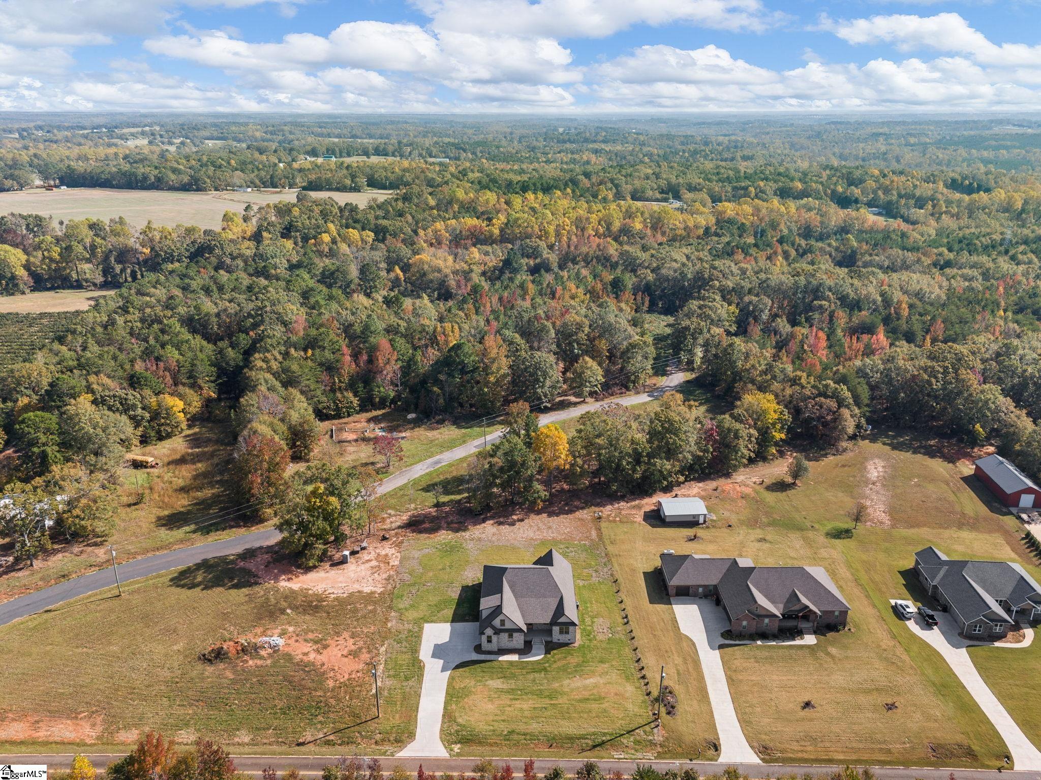 291 Robbins Road Chesnee, SC 29323