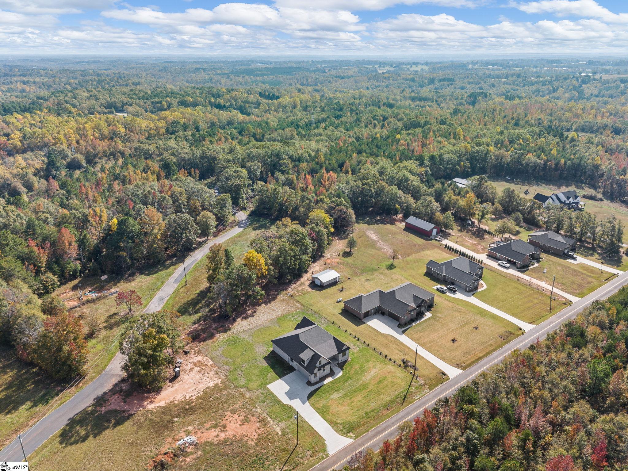 291 Robbins Road Chesnee, SC 29323
