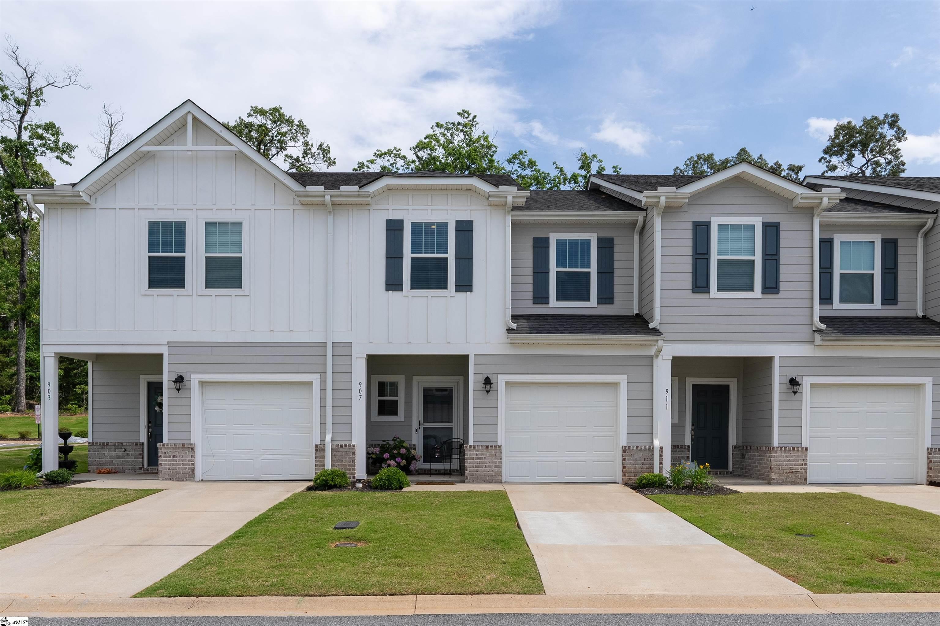 907 Yarn Way Greer, SC 29651