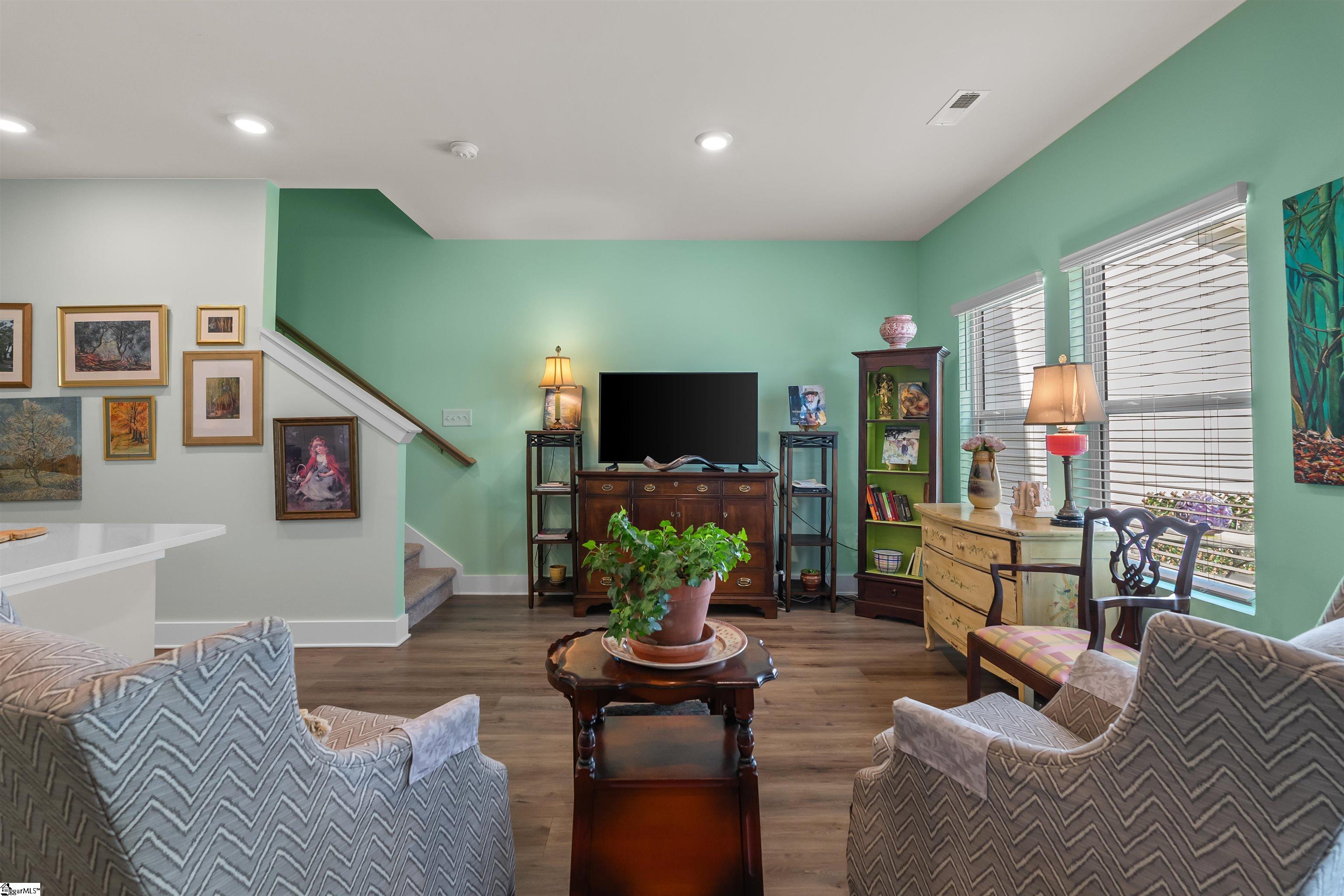 907 Yarn Way Greer, SC 29651
