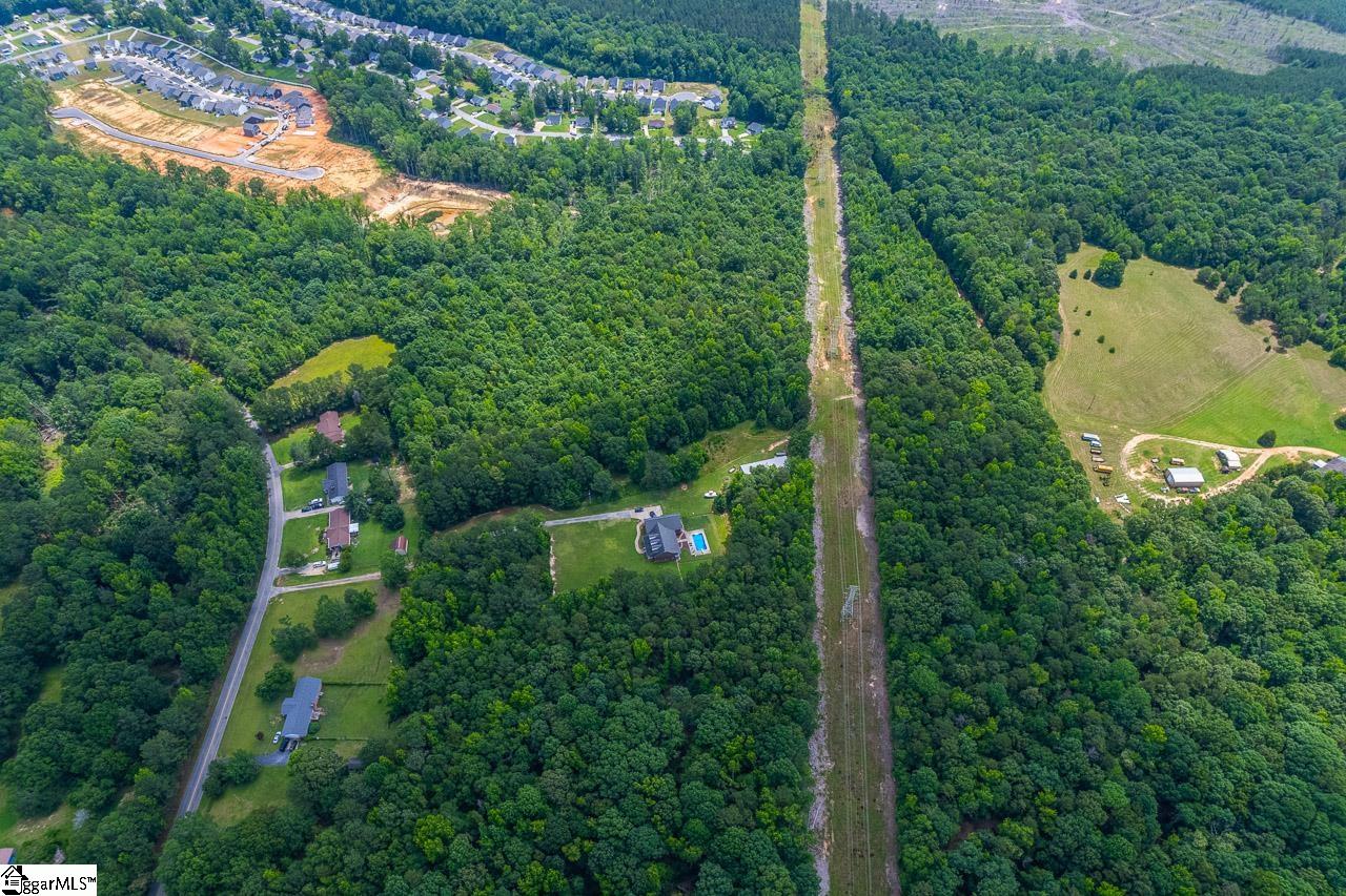 228 Varner Road Woodruff, SC 29388