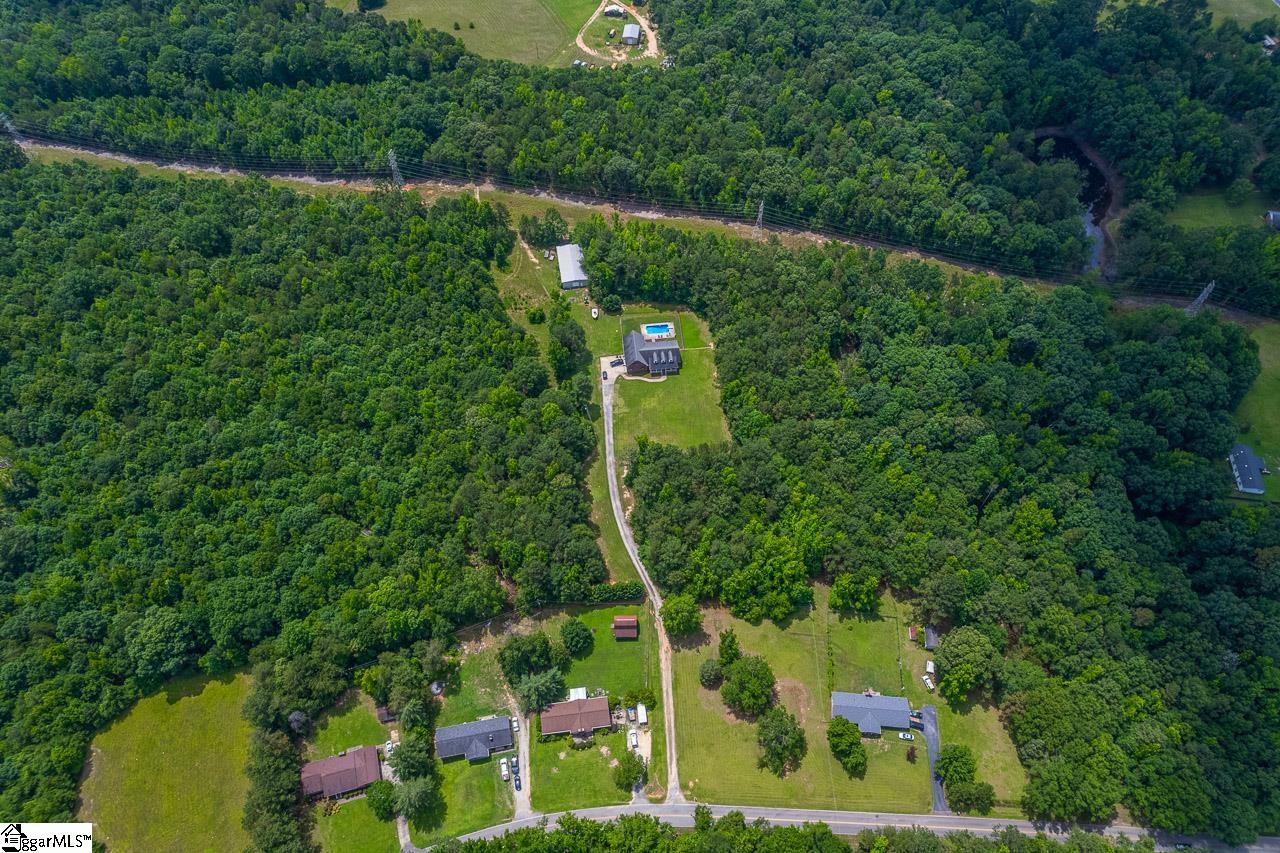 228 Varner Road Woodruff, SC 29388