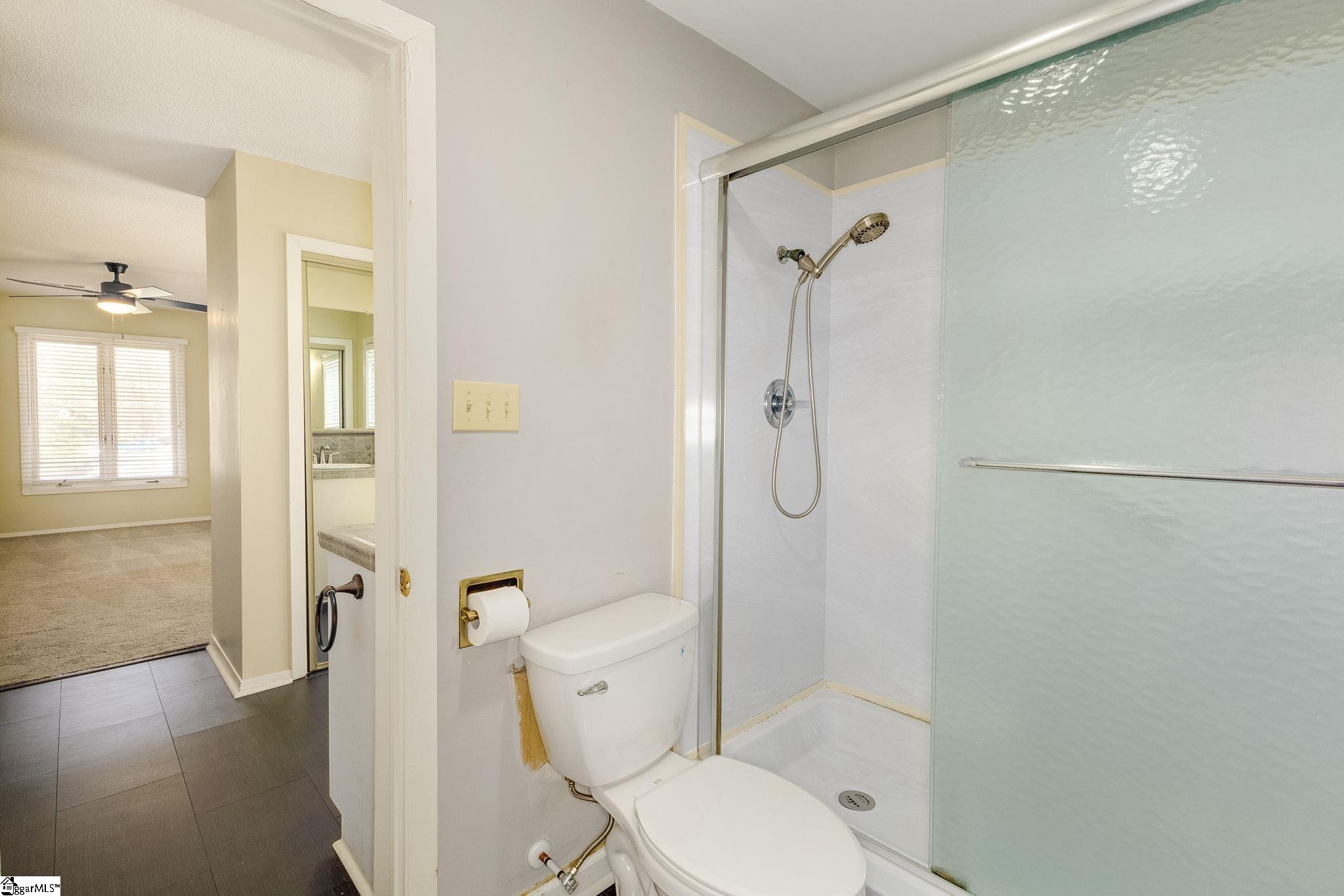 125 Inglewood Way Greenville, SC 29615