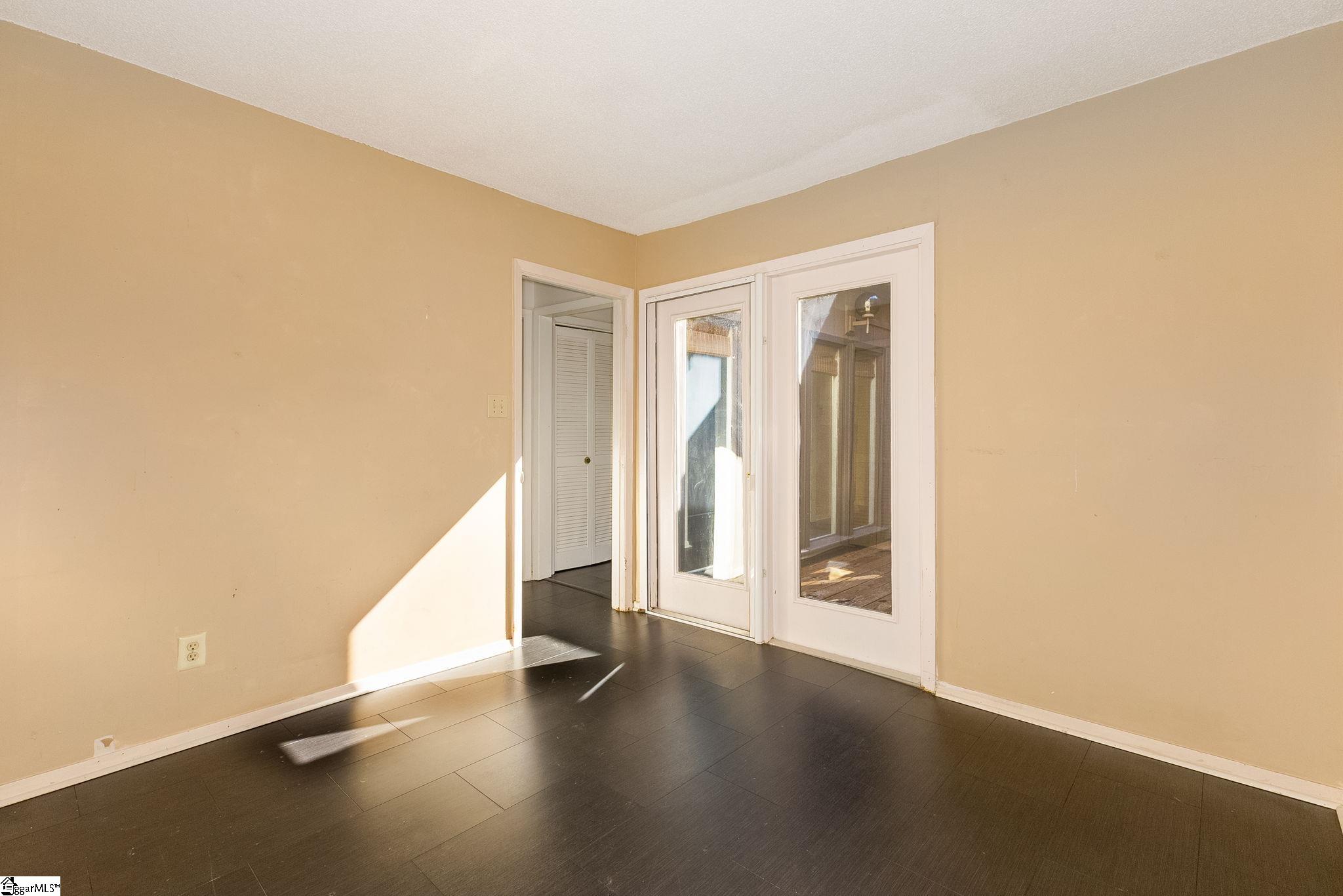 125 Inglewood Way Greenville, SC 29615