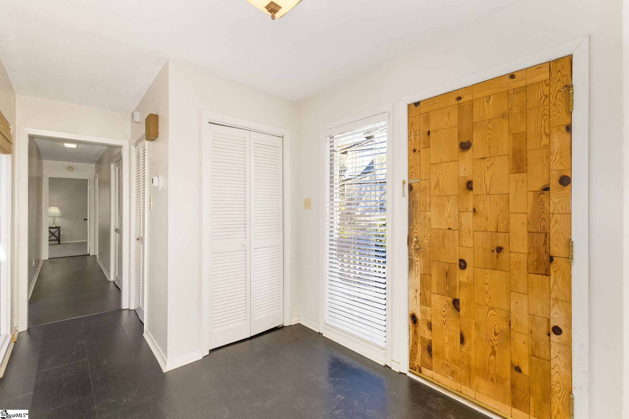 125 Inglewood Way Greenville, SC 29615