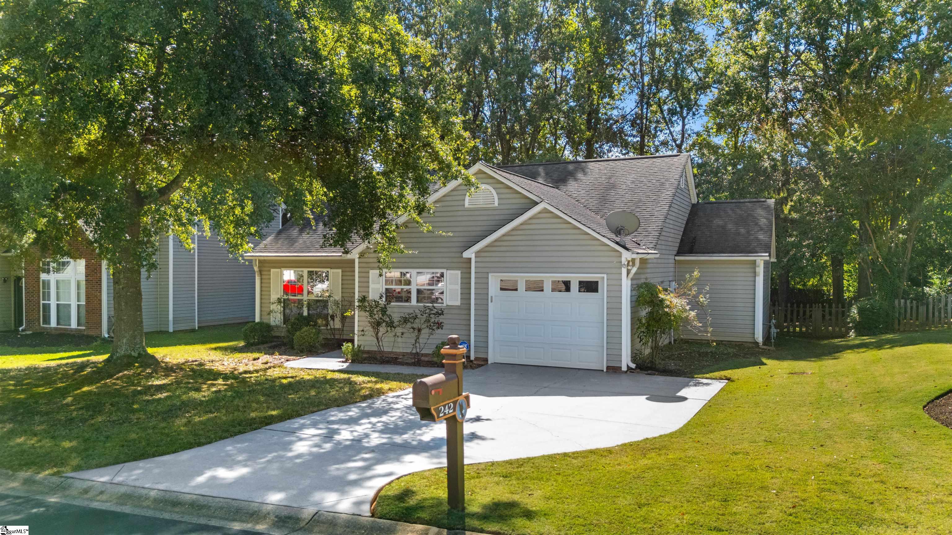 242 Birds Eye View Boiling Springs, SC 29316