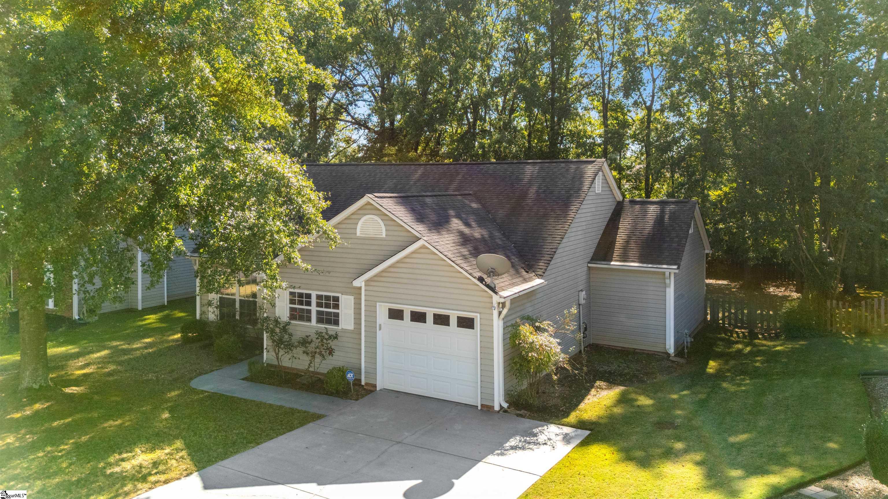 242 Birds Eye View Boiling Springs, SC 29316