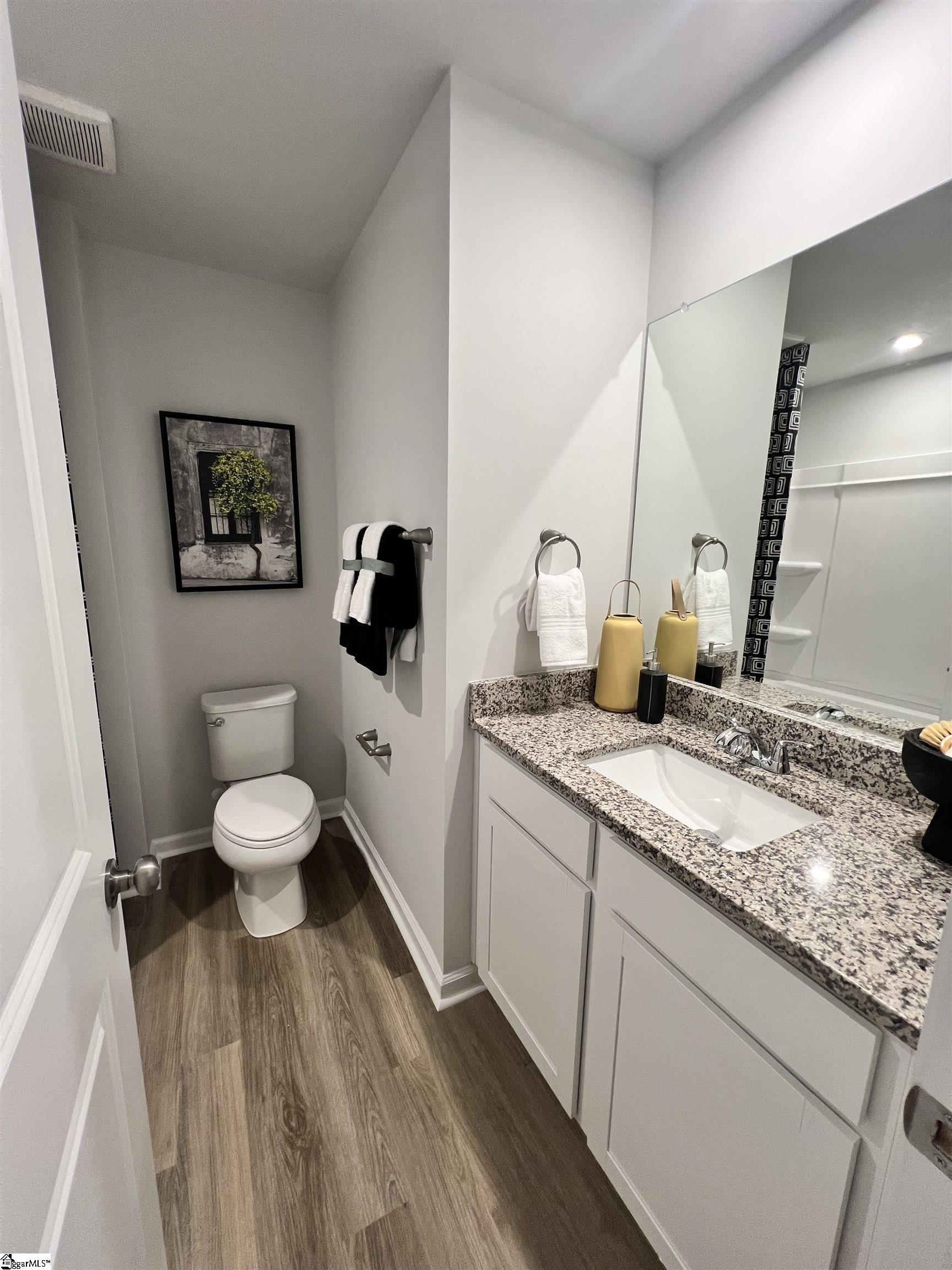 1258 Forestbrook Lane Spartanburg, SC 29303