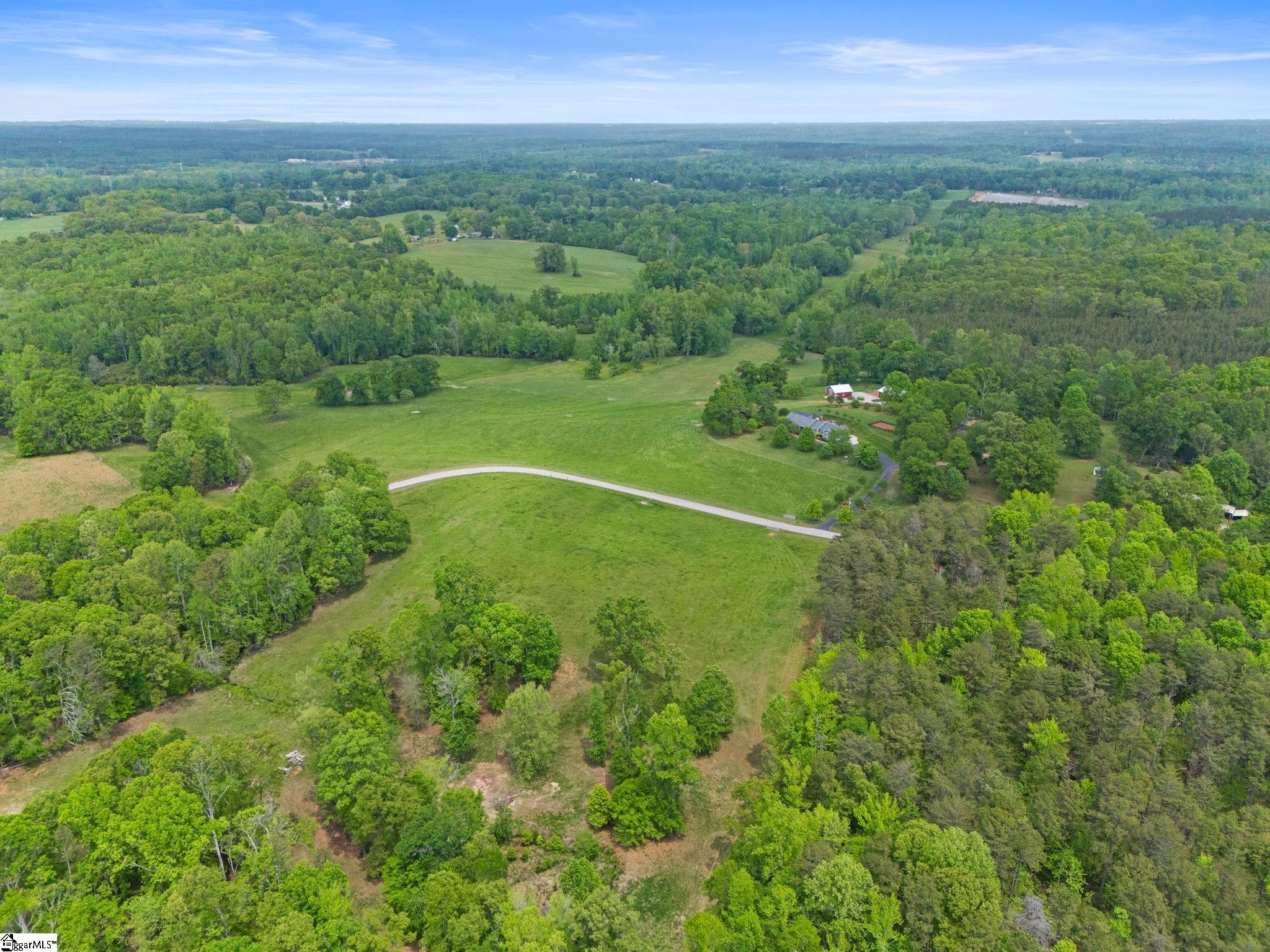 133 Holly Drive Pelzer, SC 29669