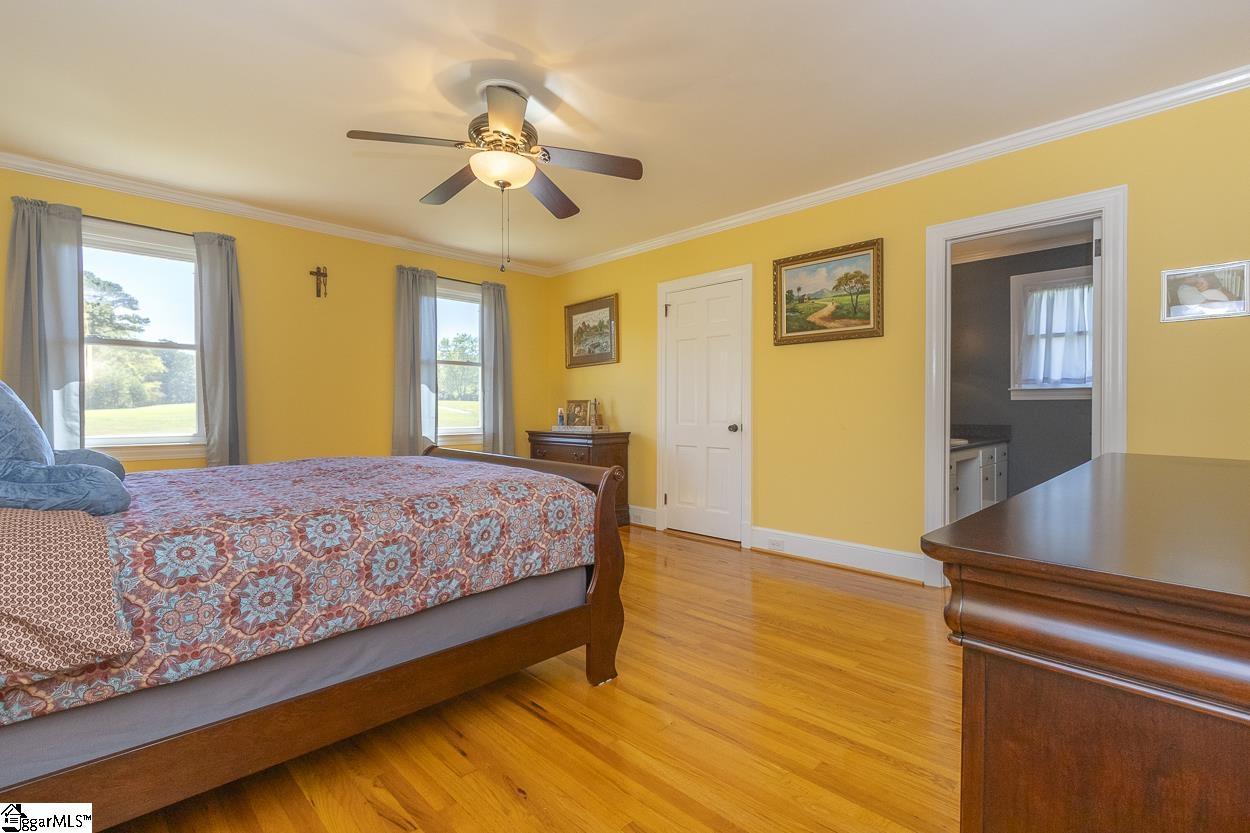 2486 W Highway Abbeville, SC 29620
