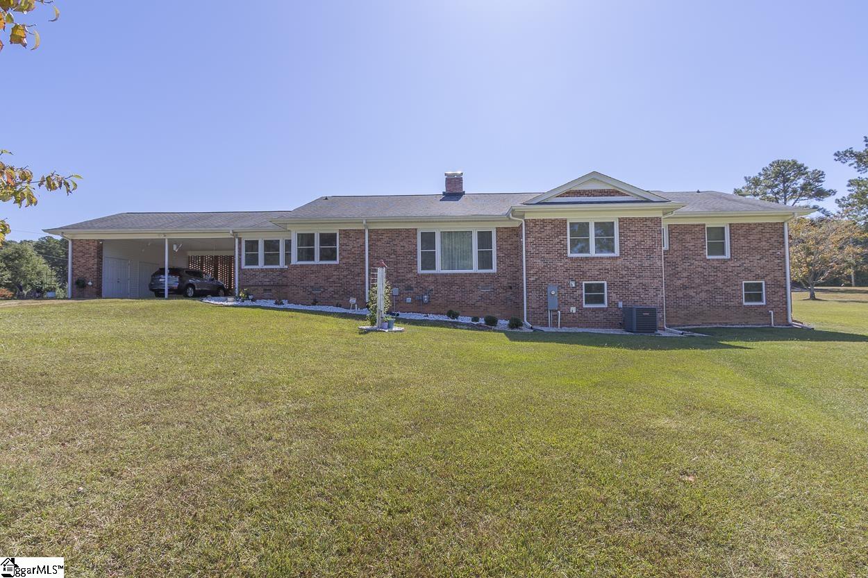 2486 W Highway Abbeville, SC 29620