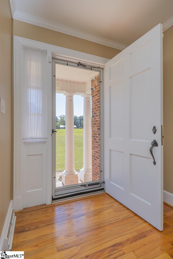 2486 W Highway Abbeville, SC 29620