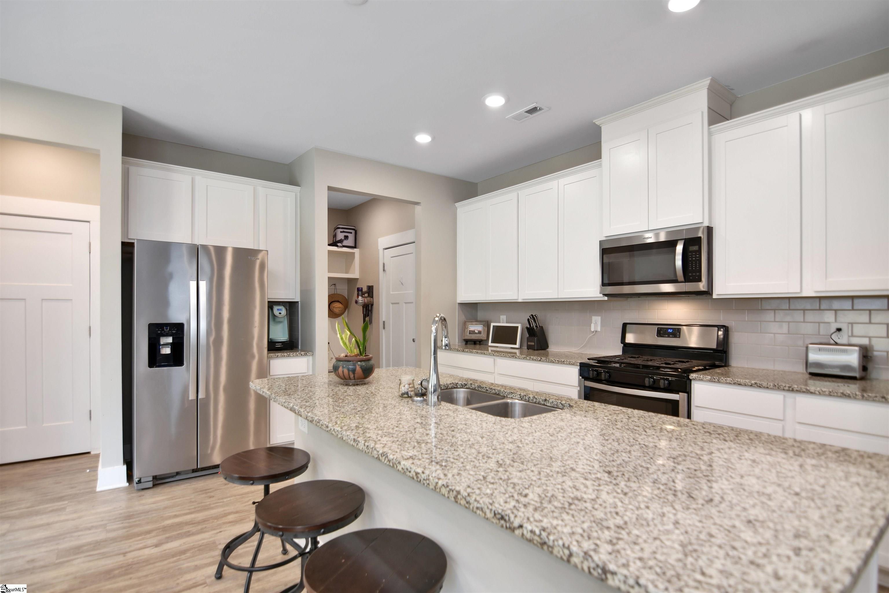 126 Walking Stick Way Pelzer, SC 29669