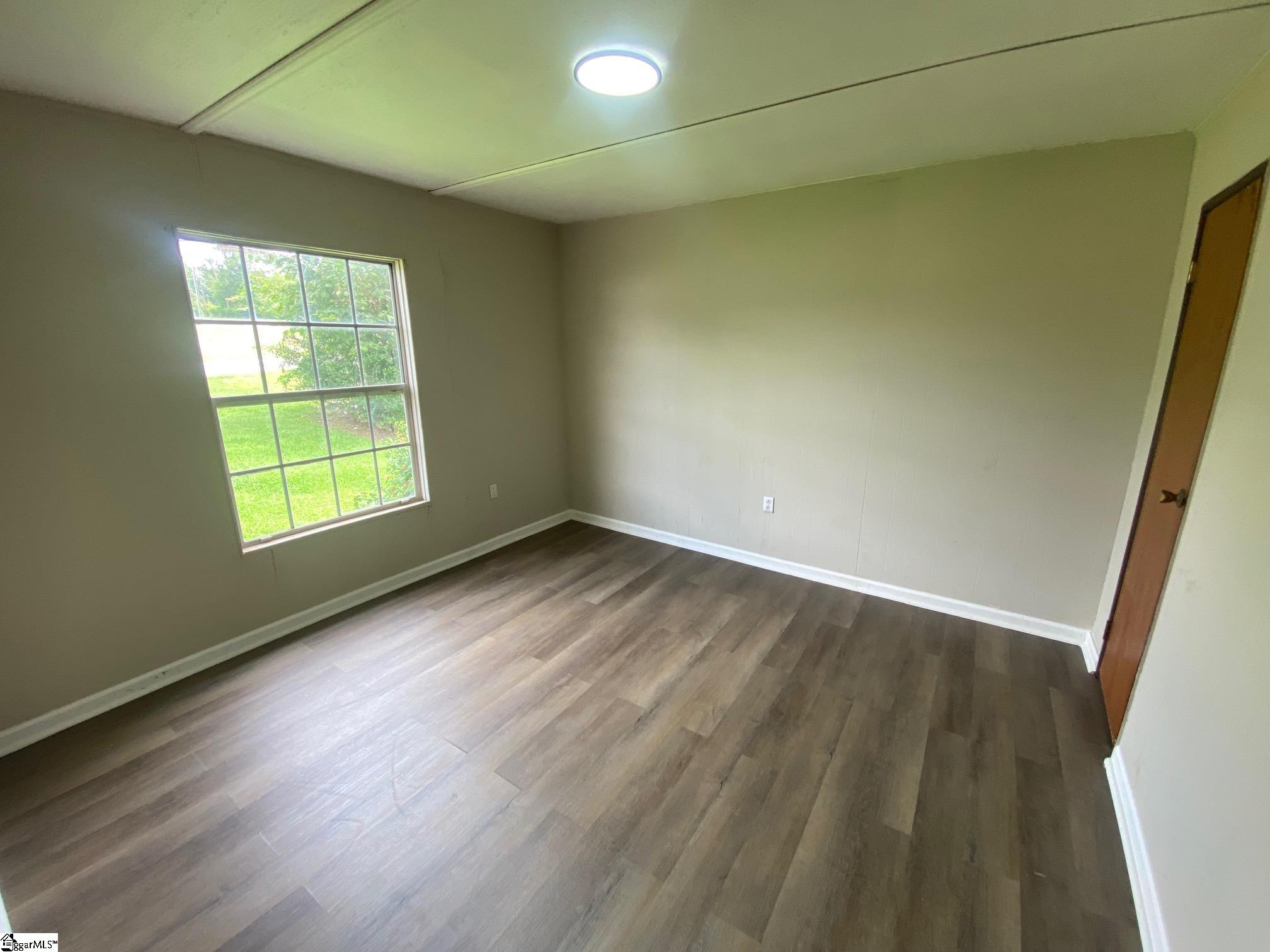 103 Martha Dendy Drive Clinton, SC 29325