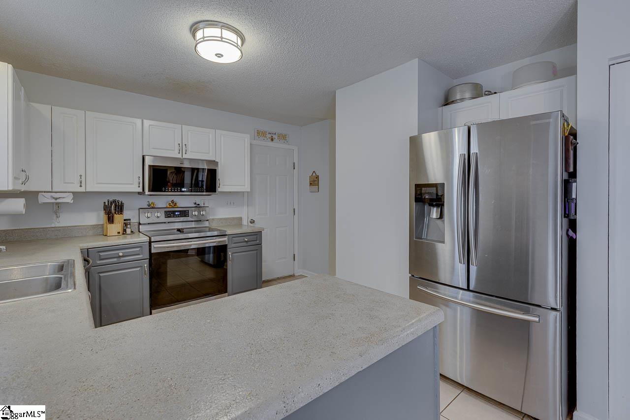 10 Madera Trail Simpsonville, SC 29680
