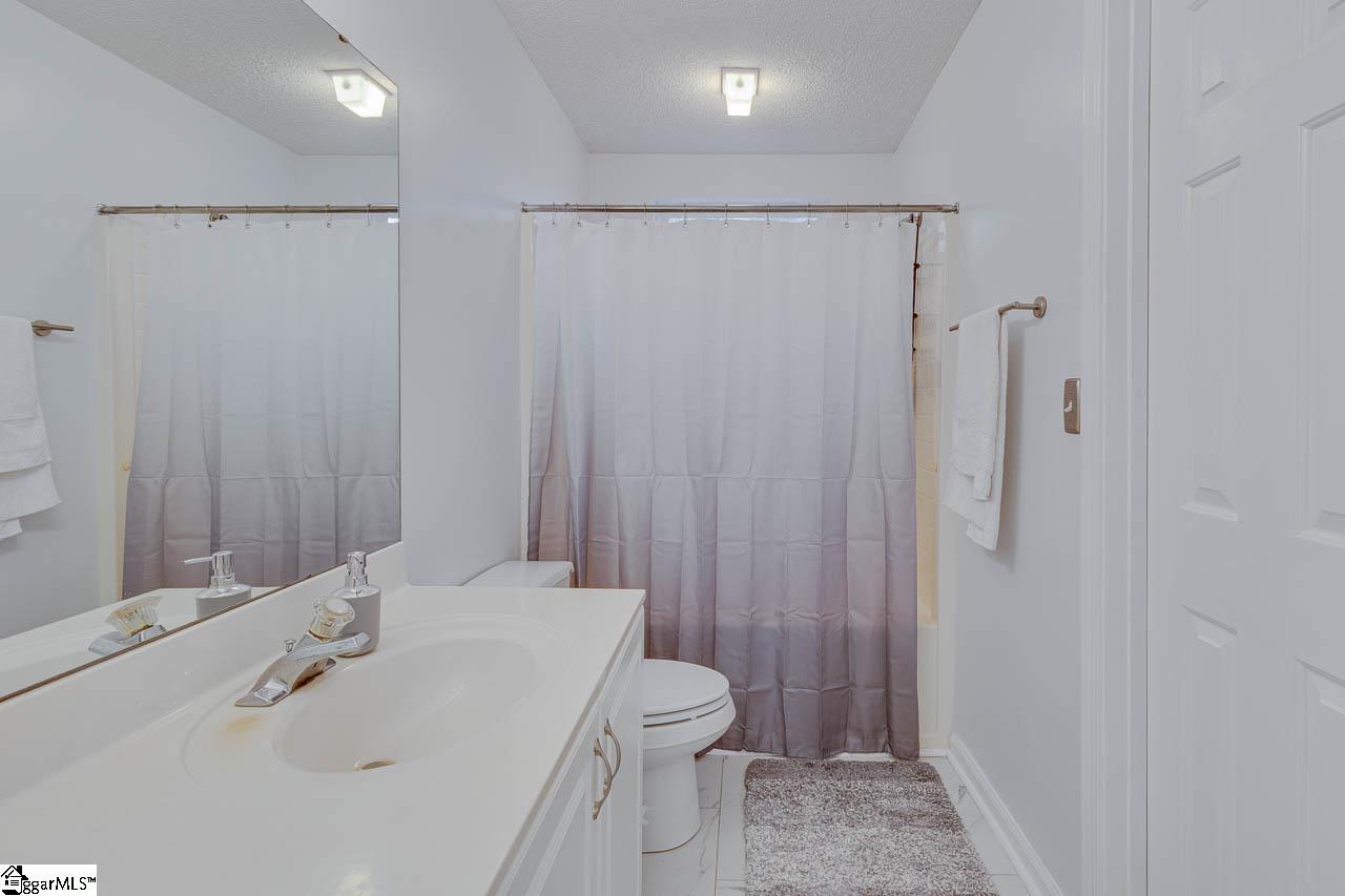 10 Madera Trail Simpsonville, SC 29680
