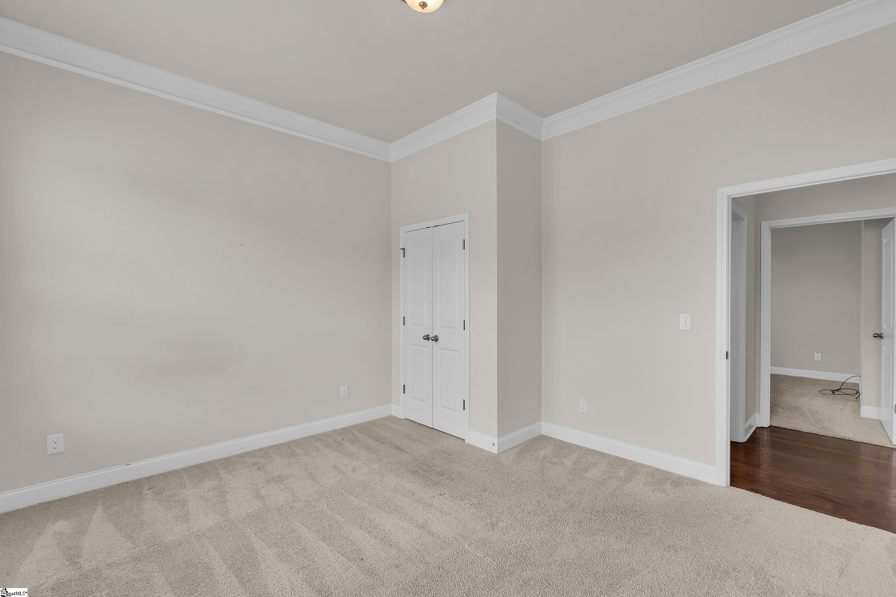 8 Common Oaks Court Simpsonville, SC 29681