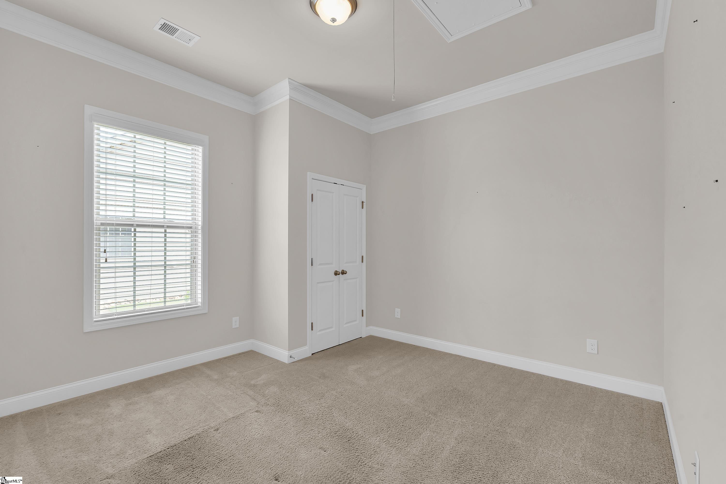 8 Common Oaks Court Simpsonville, SC 29681