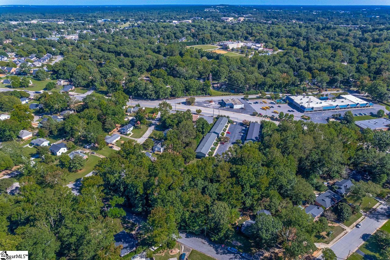 Wedgewood Drive Greenville, SC 29609