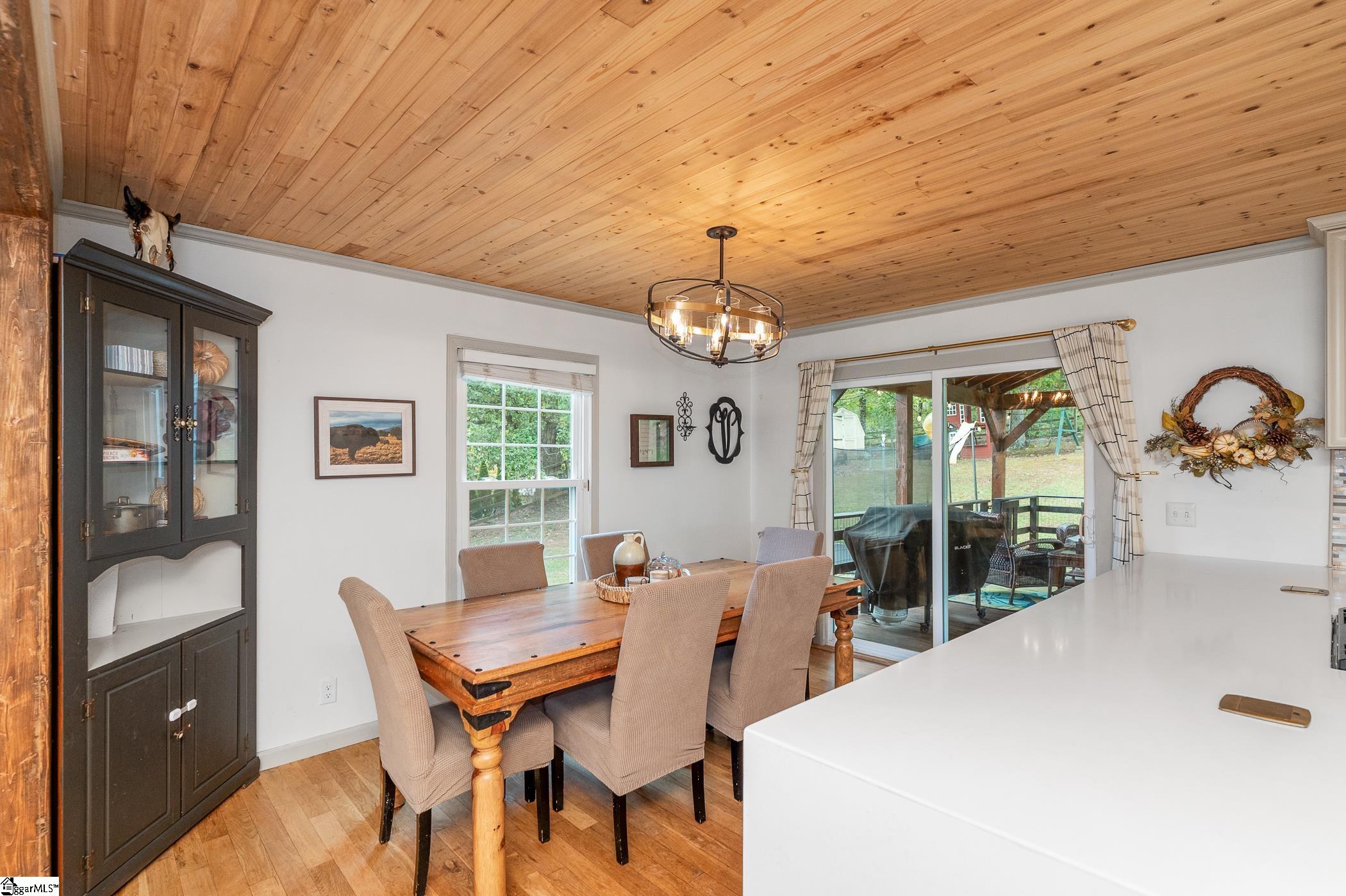 28 Jesse Court Taylors, SC 29687