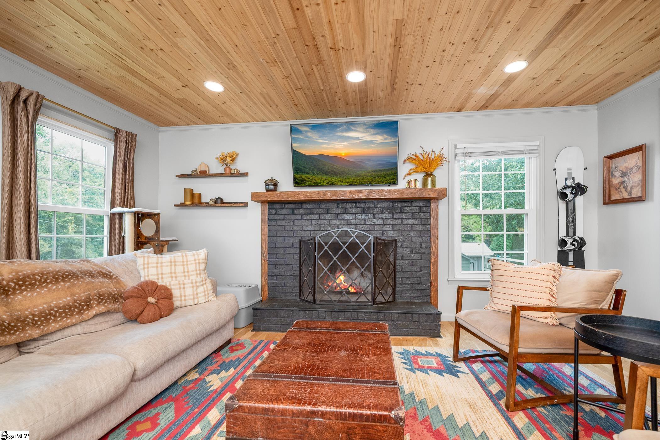 28 Jesse Court Taylors, SC 29687