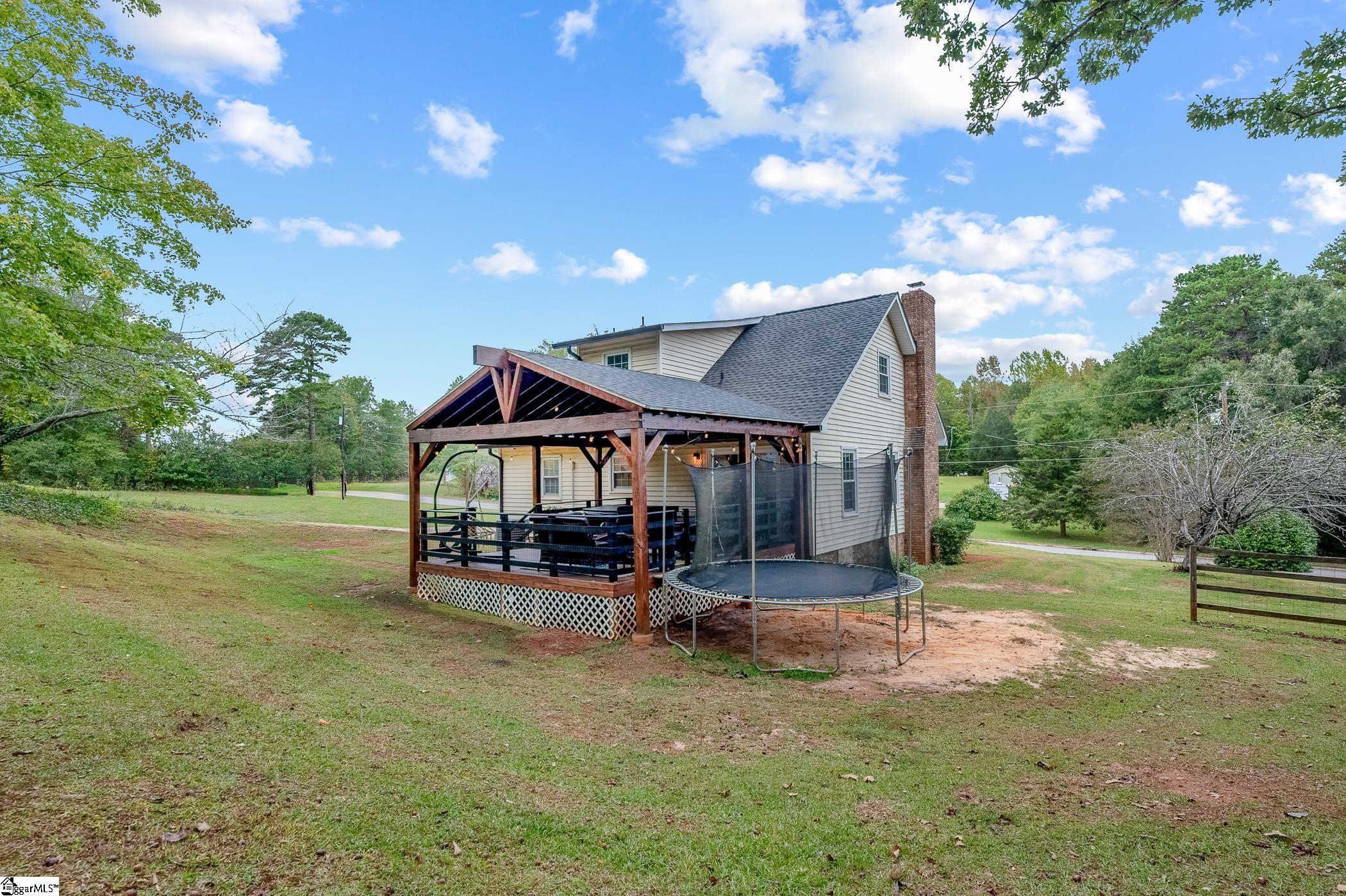 28 Jesse Court Taylors, SC 29687
