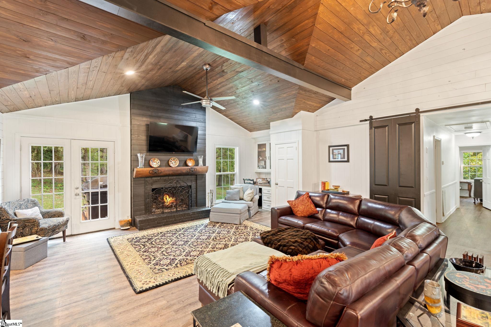 151 Hammond Drive Taylors, SC 29687