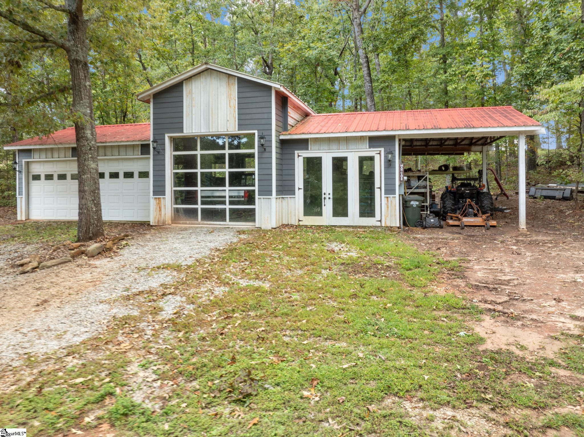 151 Hammond Drive Taylors, SC 29687