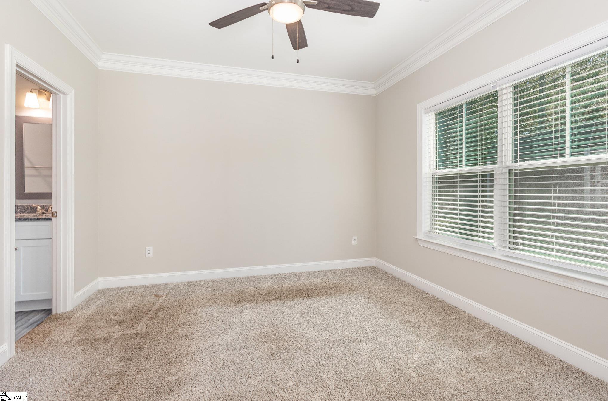 3 W 1st Street Williamston, SC 29697