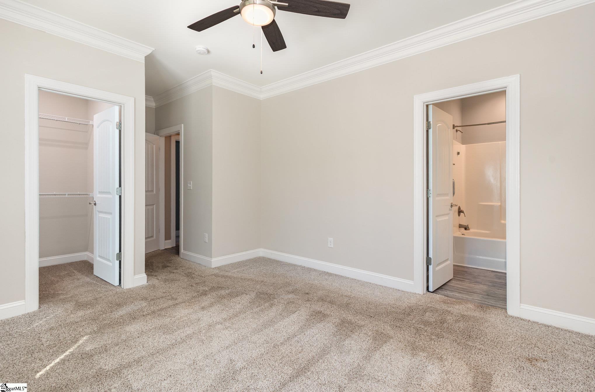 3 W 1st Street Williamston, SC 29697