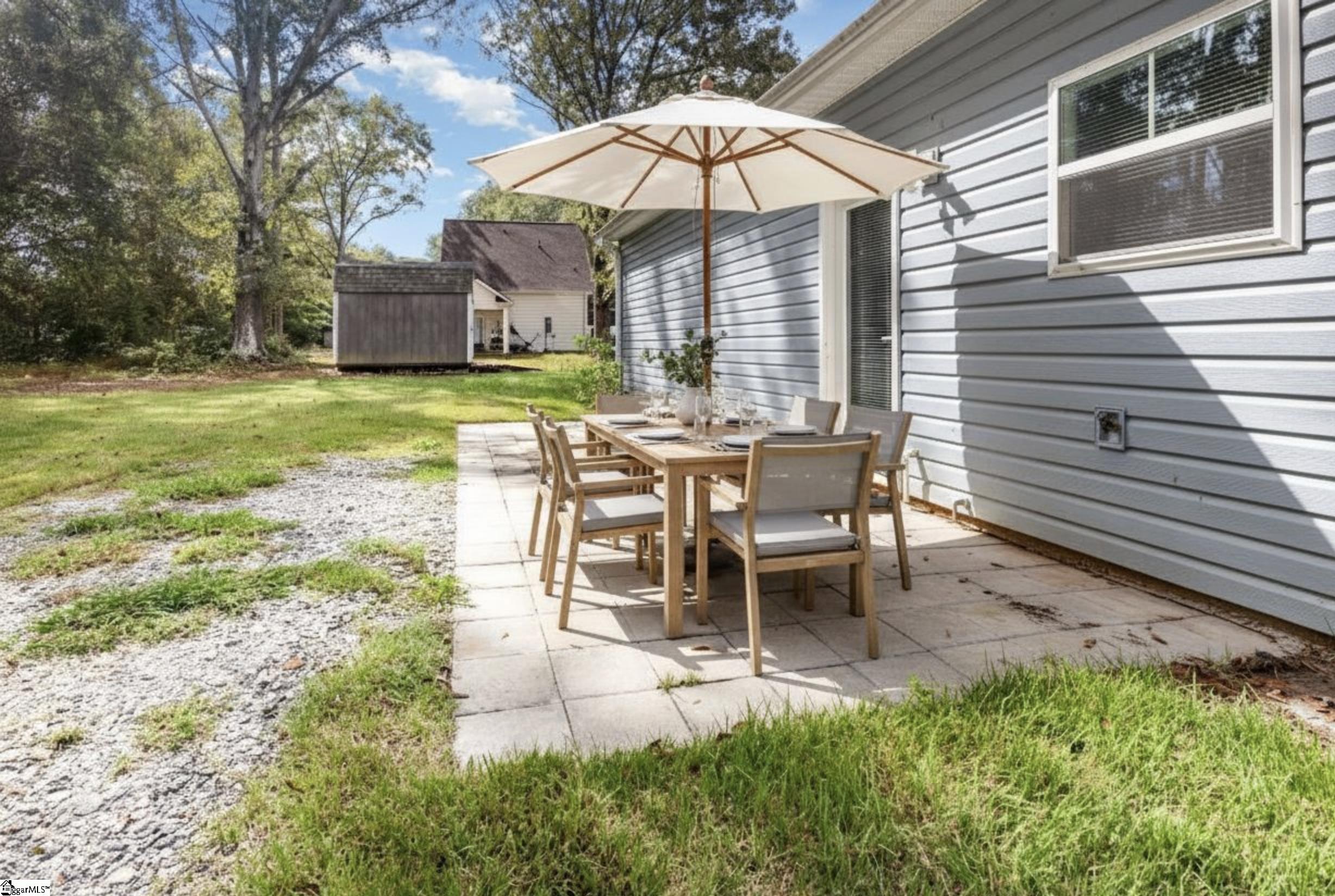 3 W 1st Street Williamston, SC 29697