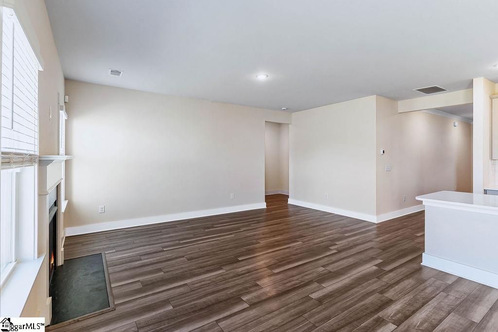 602 Spendid Place Simpsonville, SC 29680