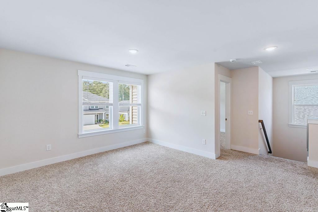602 Spendid Place Simpsonville, SC 29680