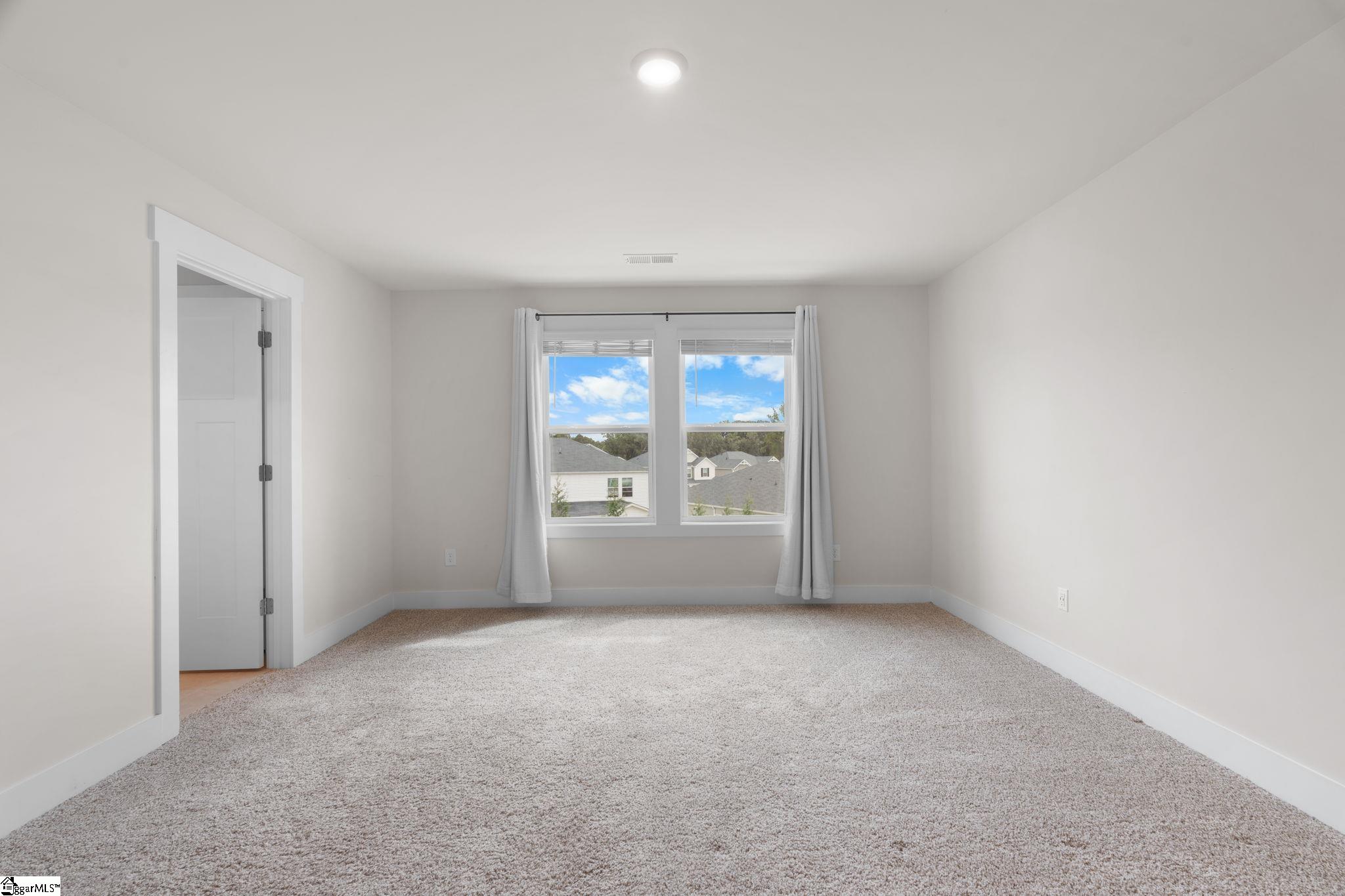 338 Pewter Circle Simpsonville, SC 29680