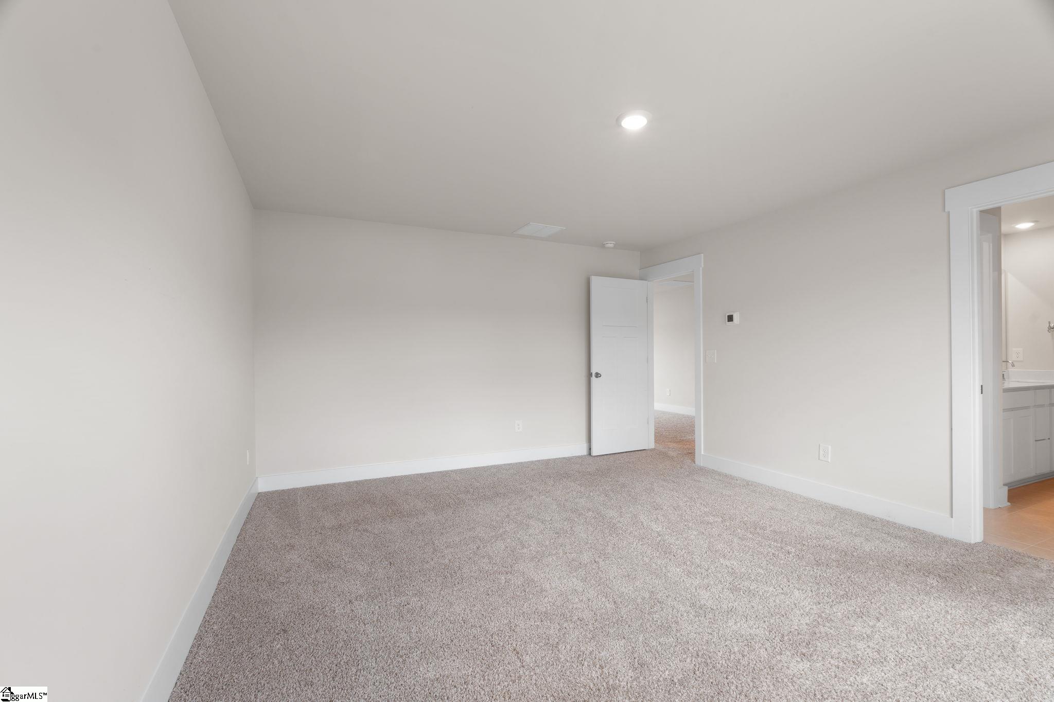 338 Pewter Circle Simpsonville, SC 29680