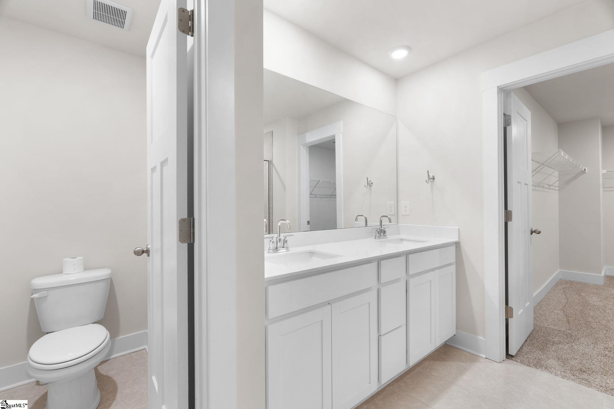 338 Pewter Circle Simpsonville, SC 29680