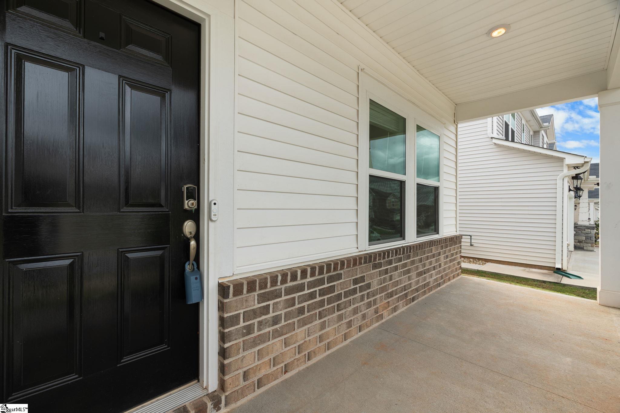 338 Pewter Circle Simpsonville, SC 29680