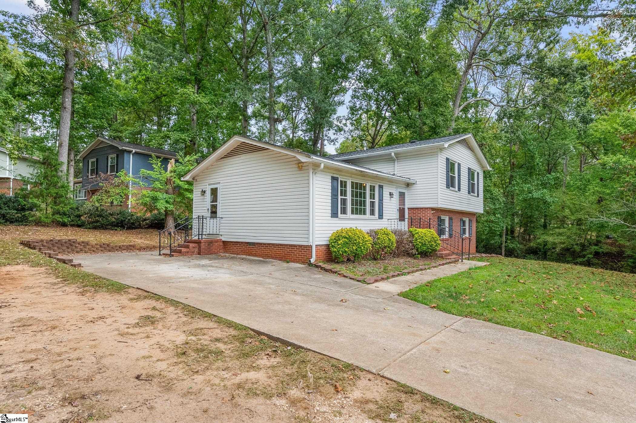 412 Tebblewood Drive Simpsonville, SC 29680
