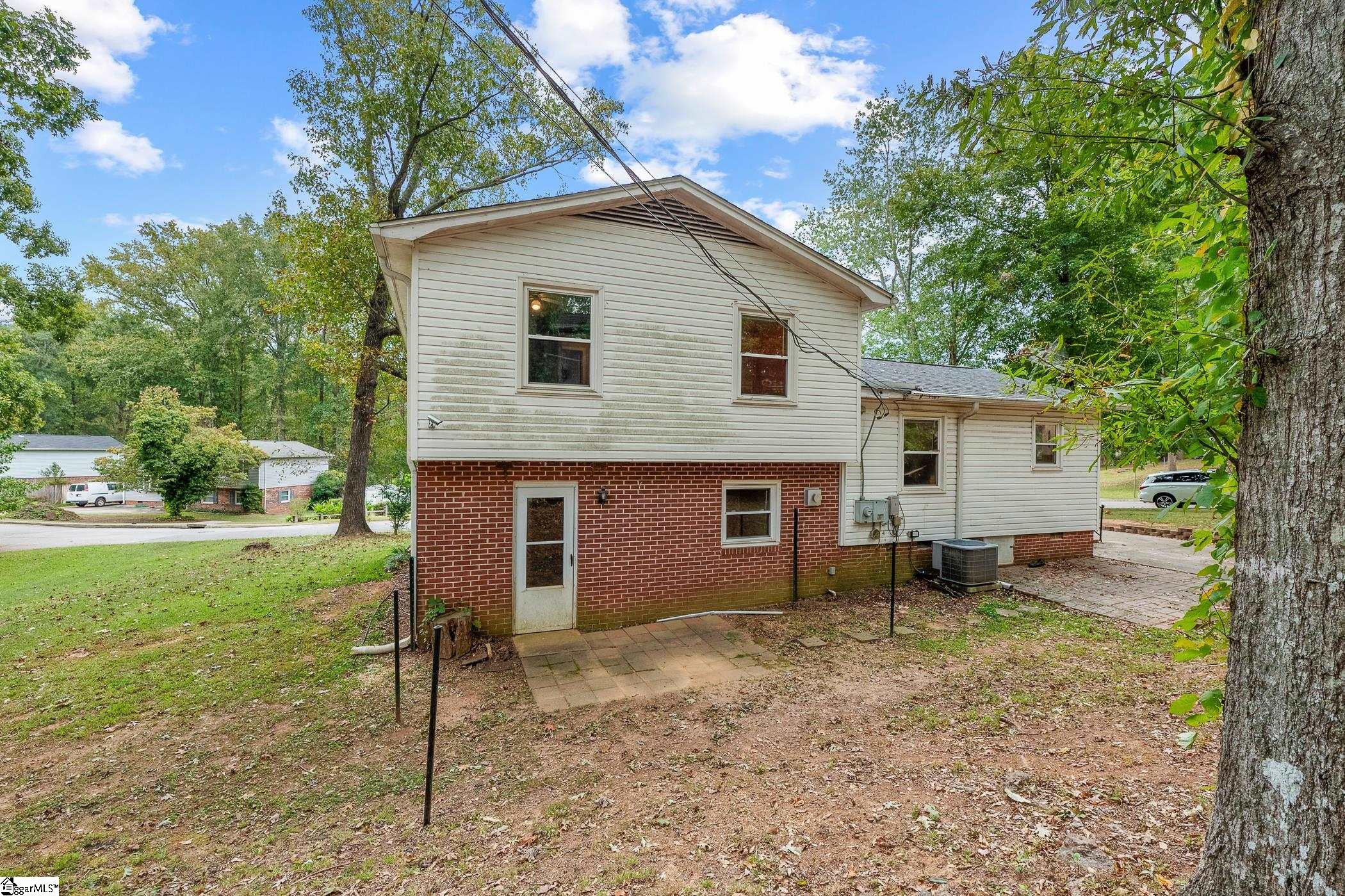 412 Tebblewood Drive Simpsonville, SC 29680