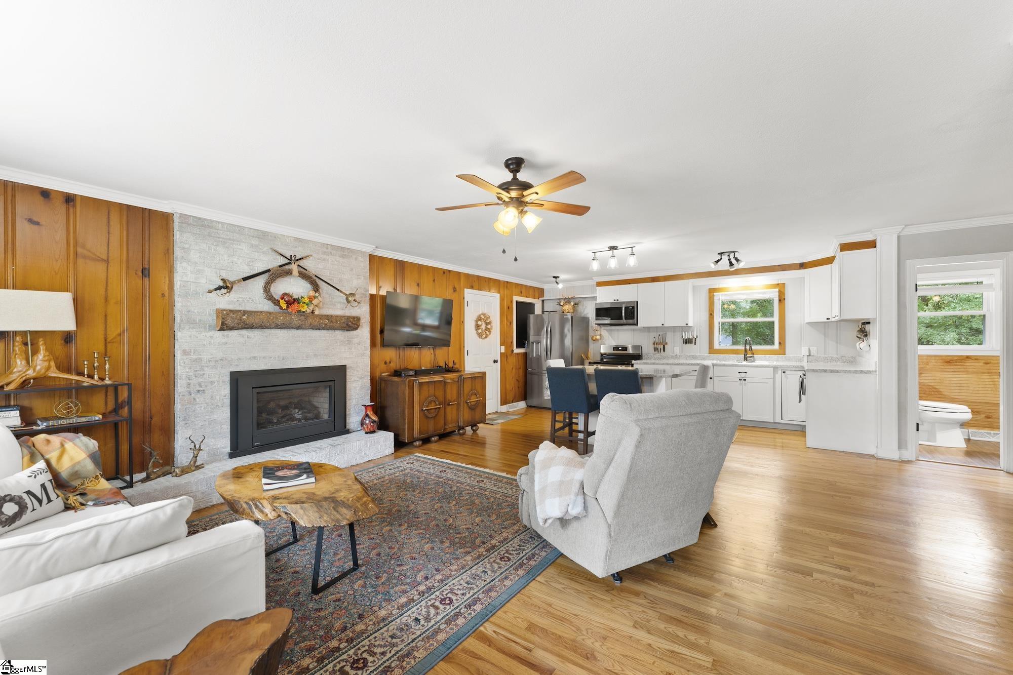 17 Poplar Street Woodruff, SC 29388