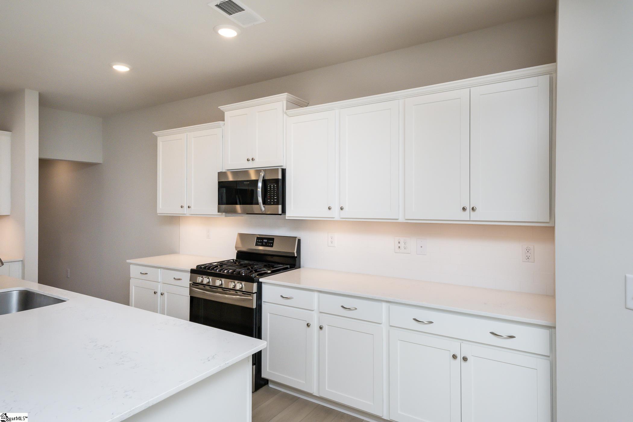 138 Magnolia Street Reidville, SC 29388-9198