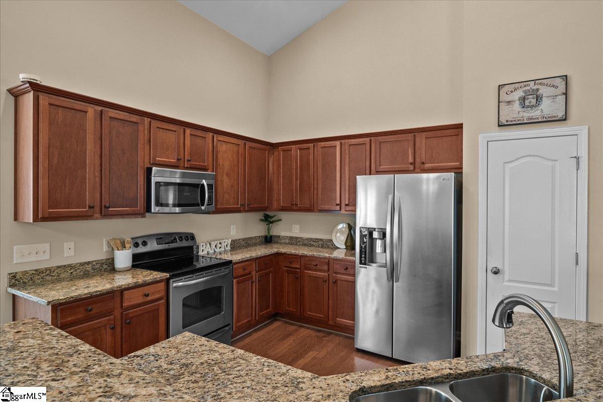 237 Medoc Lane Moore, SC 29369