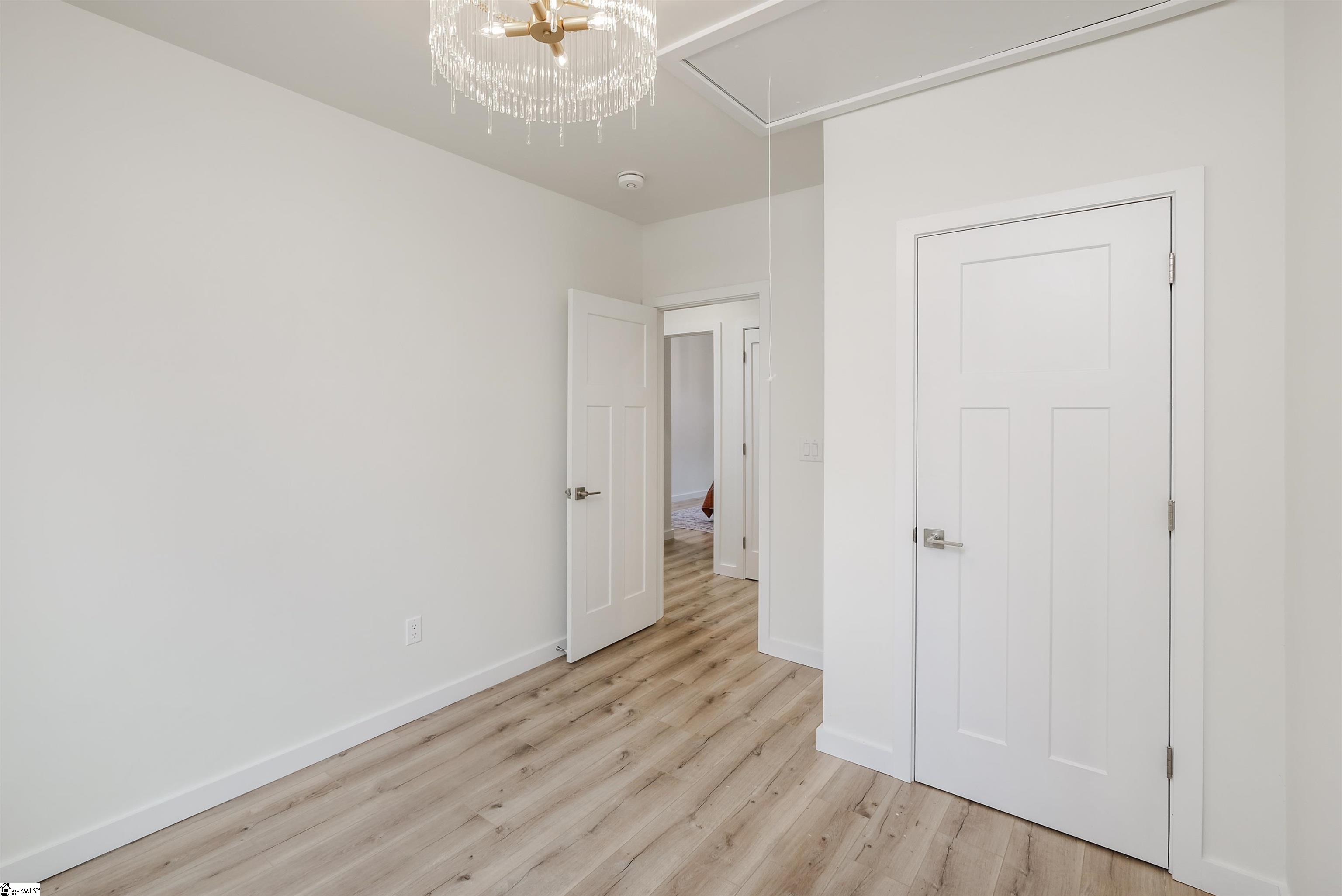23 Ross Street Greenville, SC 29611