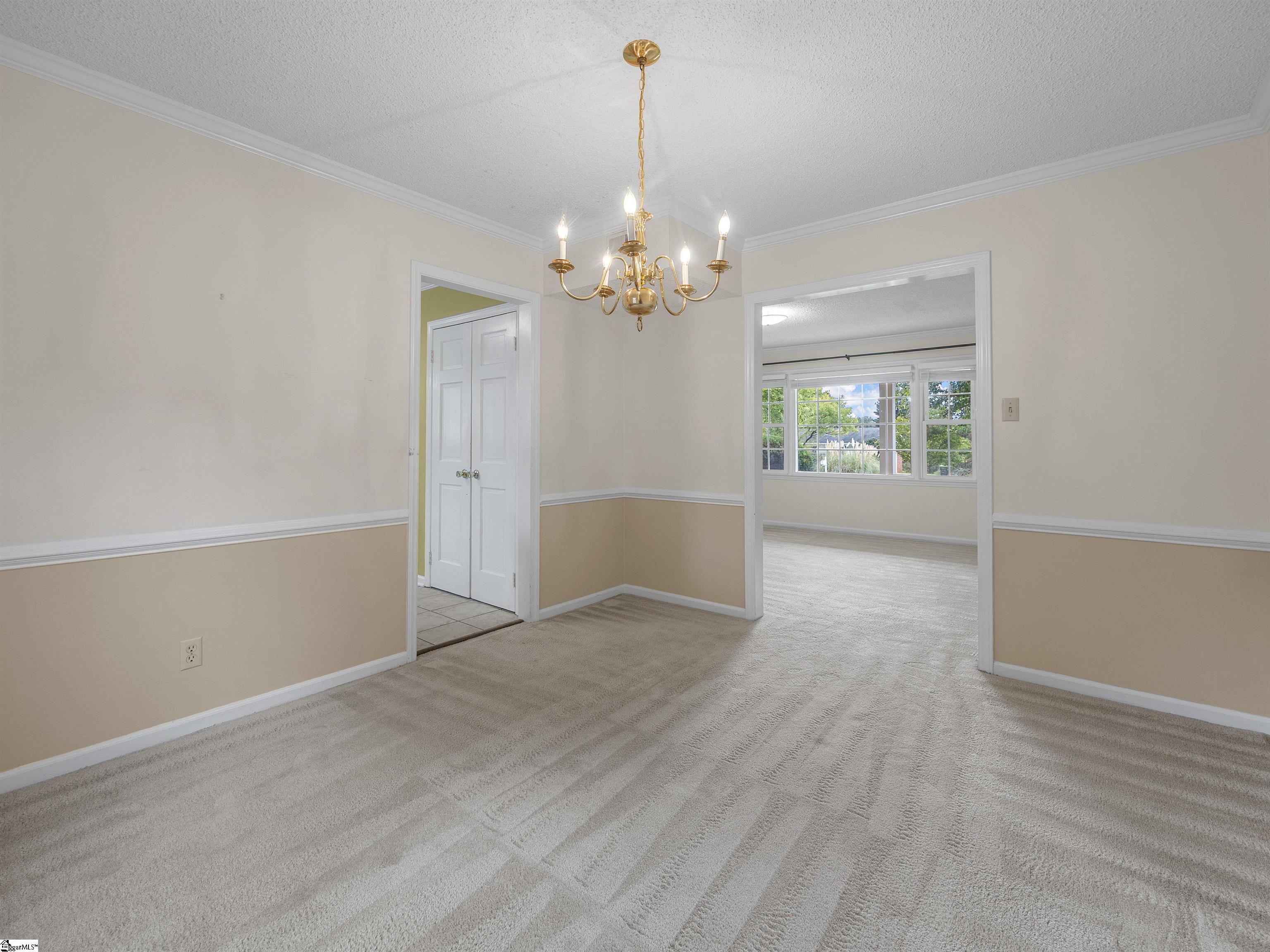 10 Sally Street Spartanburg, SC 29301