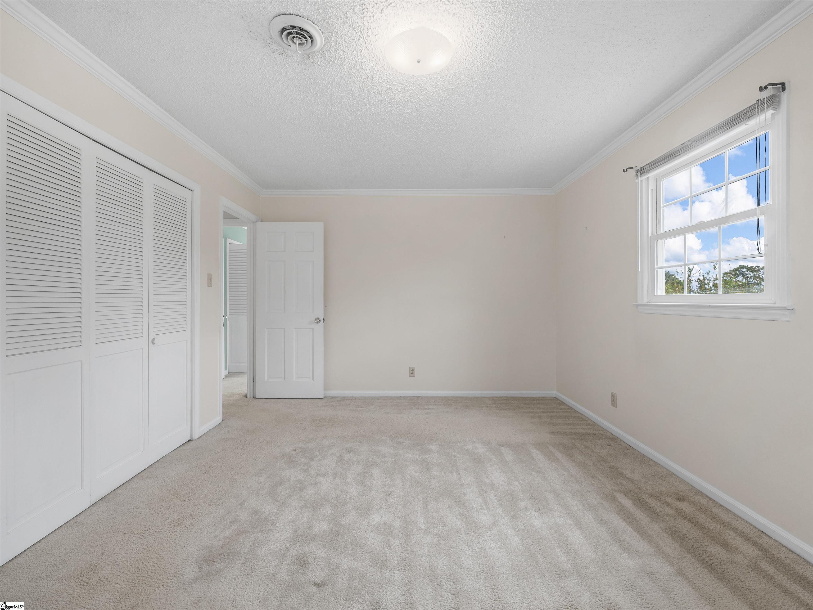 10 Sally Street Spartanburg, SC 29301
