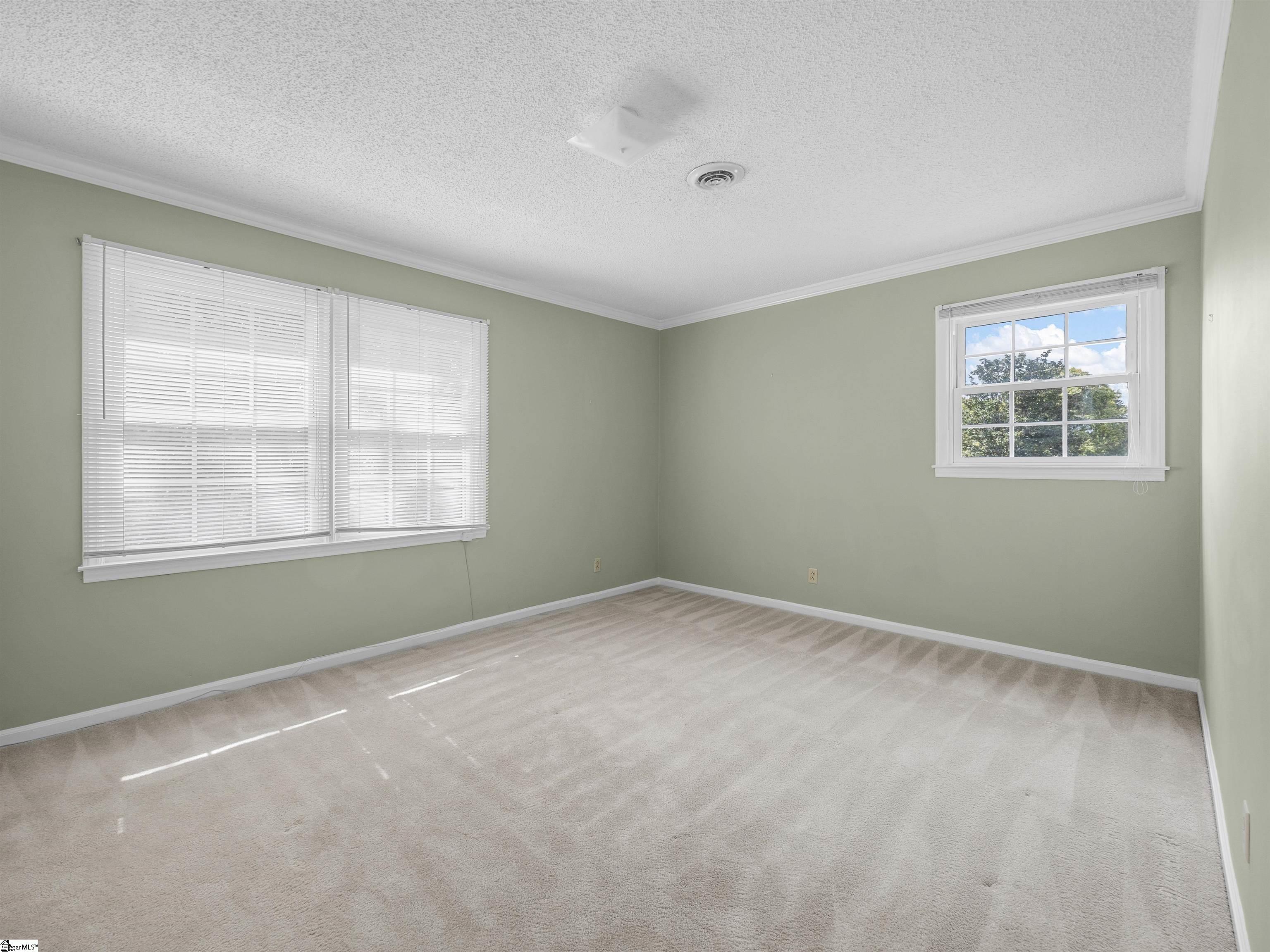 10 Sally Street Spartanburg, SC 29301