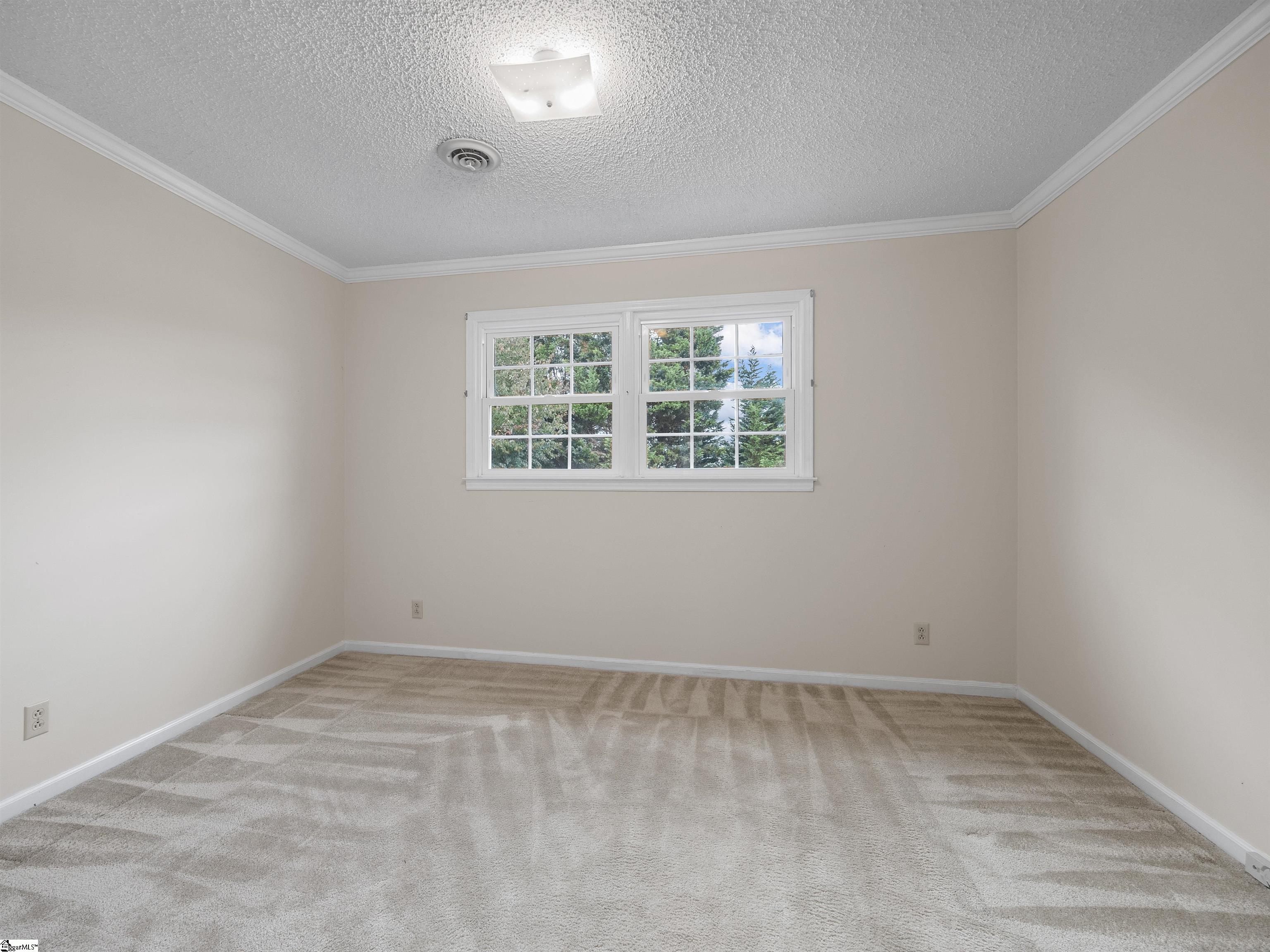 10 Sally Street Spartanburg, SC 29301