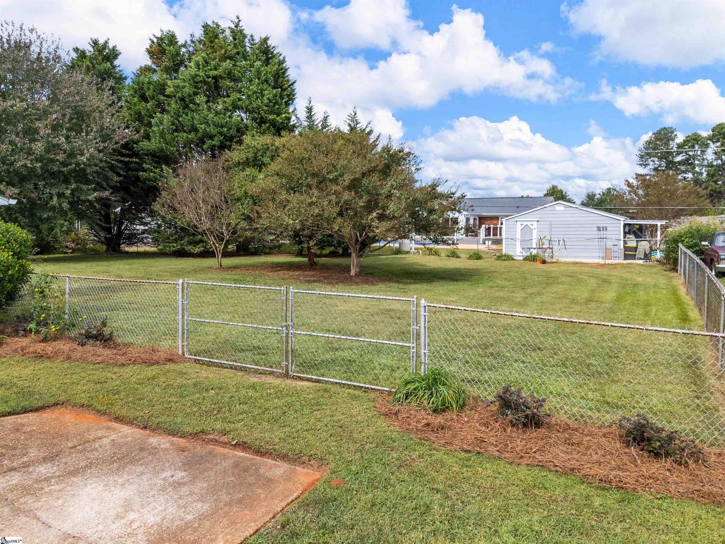 10 Sally Street Spartanburg, SC 29301