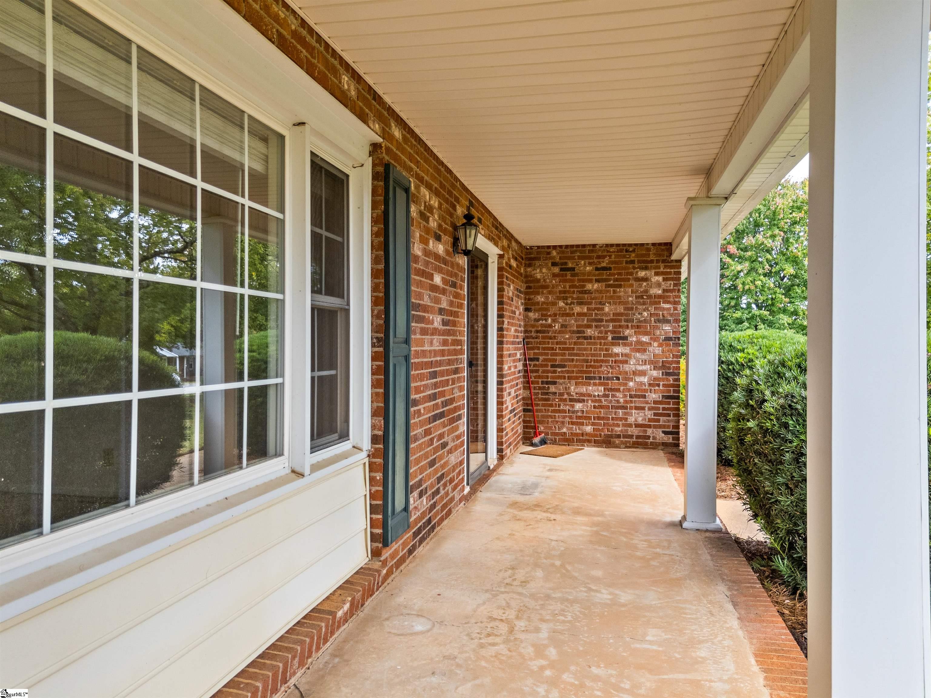 10 Sally Street Spartanburg, SC 29301
