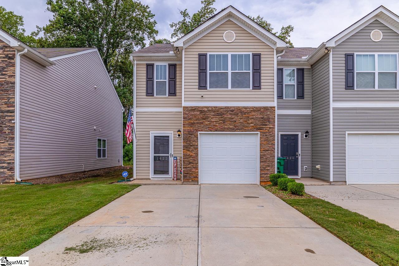1422 Bella Grace Court Boiling Springs, SC 29316